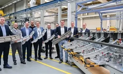 Is ionann cóimhiotal tíotáiniam agus 14% den ábhar iomlán a úsáidtear, ach tá...